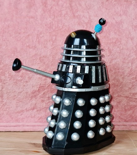 Doctor who 2001 talking dalek - who,