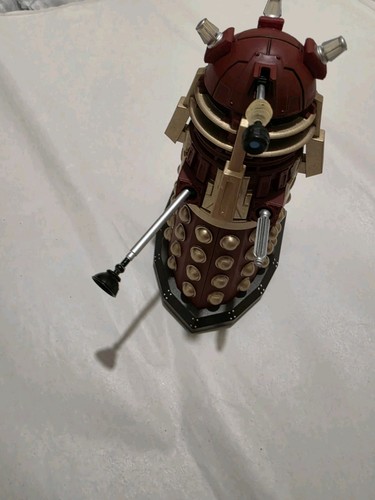 Doctor who red supreme dalek - red,